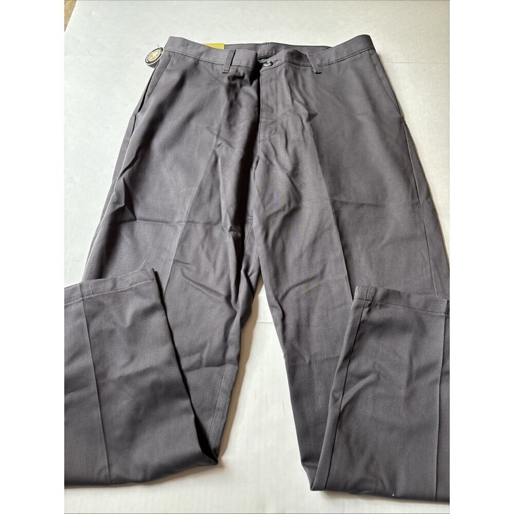Men’s Lee Thin Gray Chinos Size 36 X 32 NWT Lightweight Relaxed Stain Resistant - Picture 4 of 4